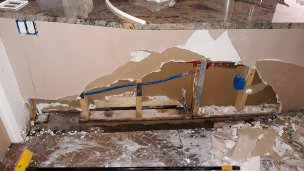 Water damage restoration process in Niagara Falls, NY